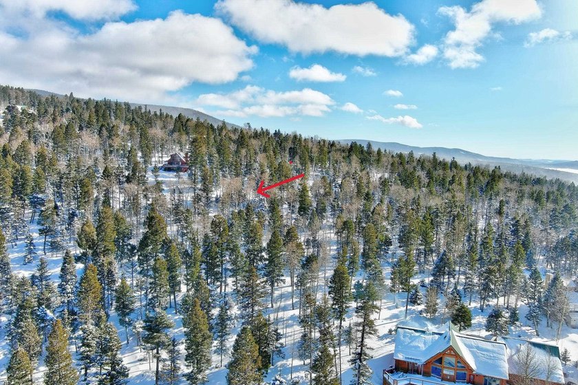 If you're looking for a quiet location that also has nearby - photo 21