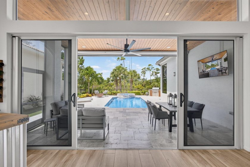 GOLF MEMBERSHIP! Custom 4 BR/4 BA home with newly built second - photo 7