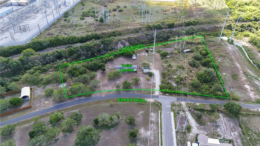 3.22 acres in Calallen just 1 mile from the Five Points - photo 13