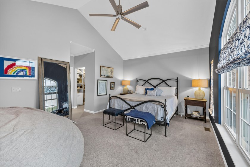 INCREDIBLE OPPORTUNITY FOR THIS ONE OF A KIND ONE STORY HOME - photo 21