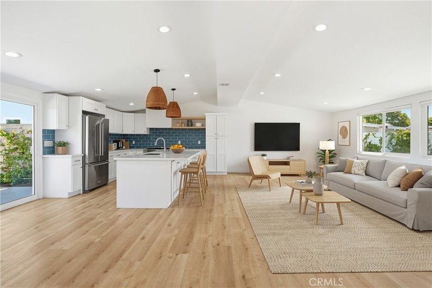 Welcome to 3097 Molokai Place. Situated on a quiet cul-de-sac - photo 3