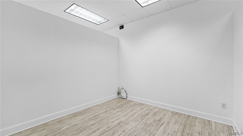 Position your business for success with this versatile 4,600+ SF - photo 14