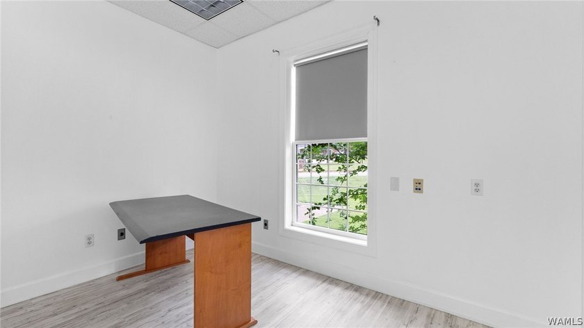 Position your business for success with this versatile 4,600+ SF - photo 18