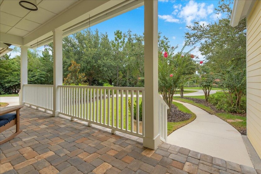 Exceptional estate property offers fabulous Key West style home - photo 10