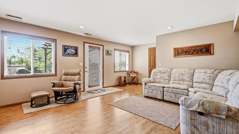 Enjoy easy access to the West End of town with convenient - photo 22