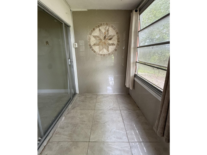 Ground Floor, 2 Bed | 2 Bath, Updated Kitchen, Updated Bathrooms - photo 8