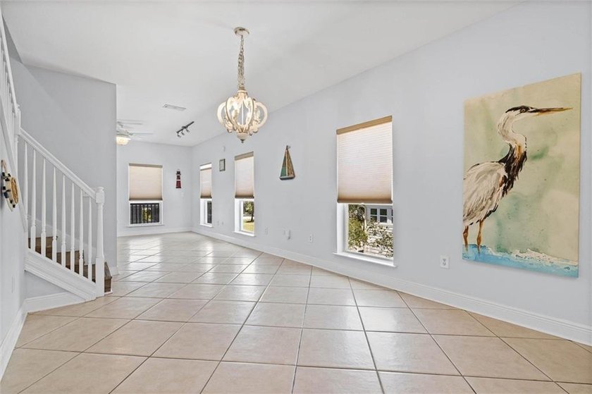 Whether you're searching for a full-time residence or the - photo 2