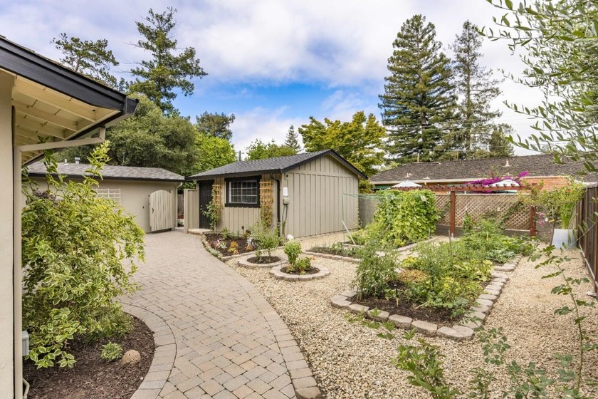 This bright and inviting home offers nearly 2,200 square feet of - photo 3