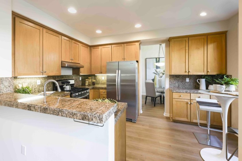 Ideally located in downtown Palo Alto yet set back from the - photo 6