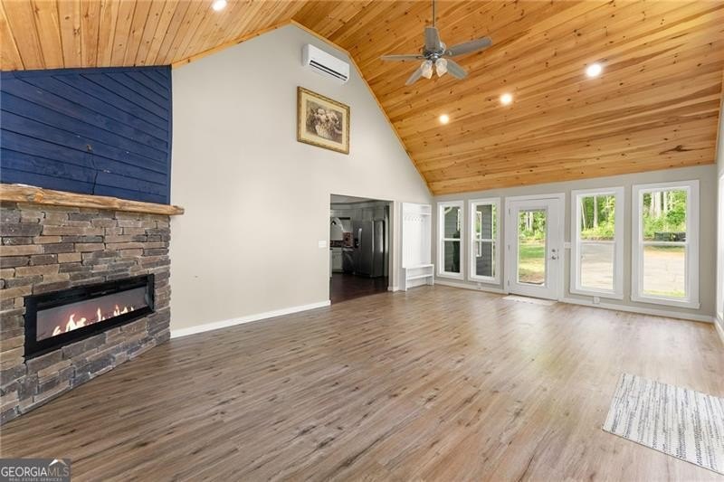 RARE OPPORTUNITY! Set on 4.4 private acres in one of Forsyth - photo 16