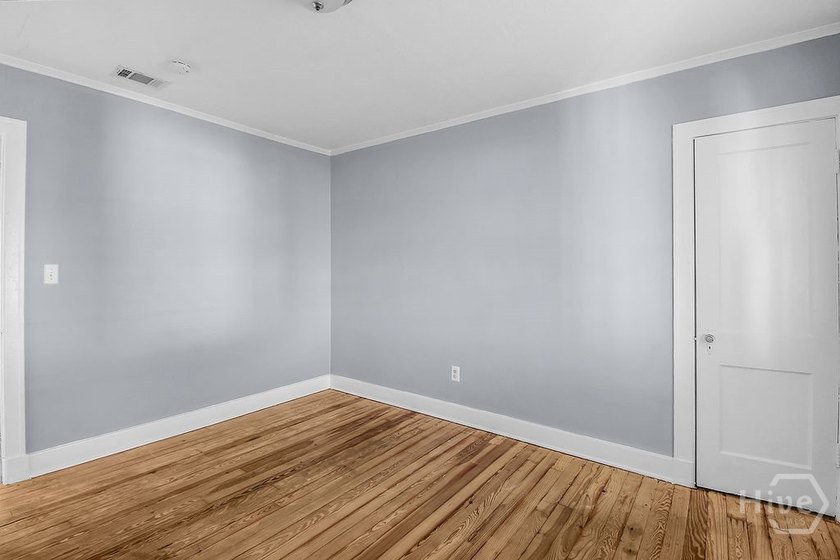Dramatic price improvement! Motivated Seller! Welcome to 1216 E - photo 22