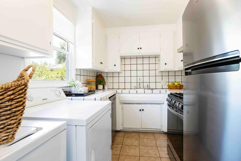 A rare opportunity to build a custom dream home in Palo Alto's - photo 7