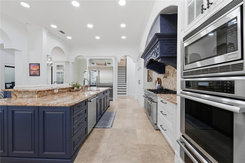 LOCATION, LOCATION, LOCATION!!! This beautifully custom 5 - photo 18