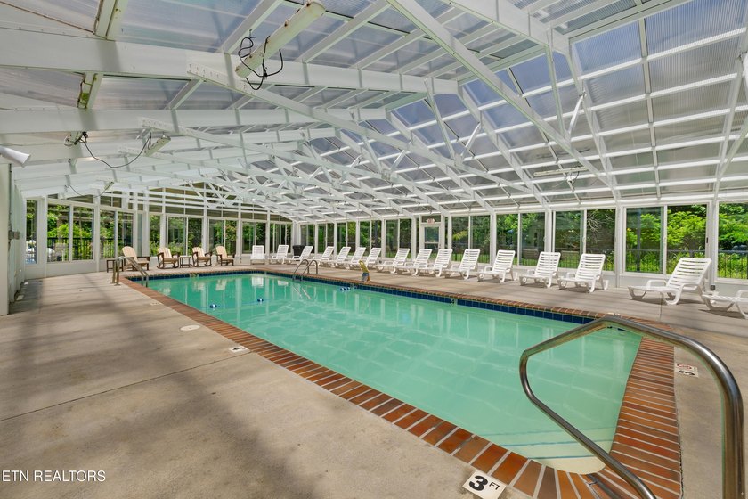 Darling 1 bedroom unit with easy access on first floor. Roomy - photo 31
