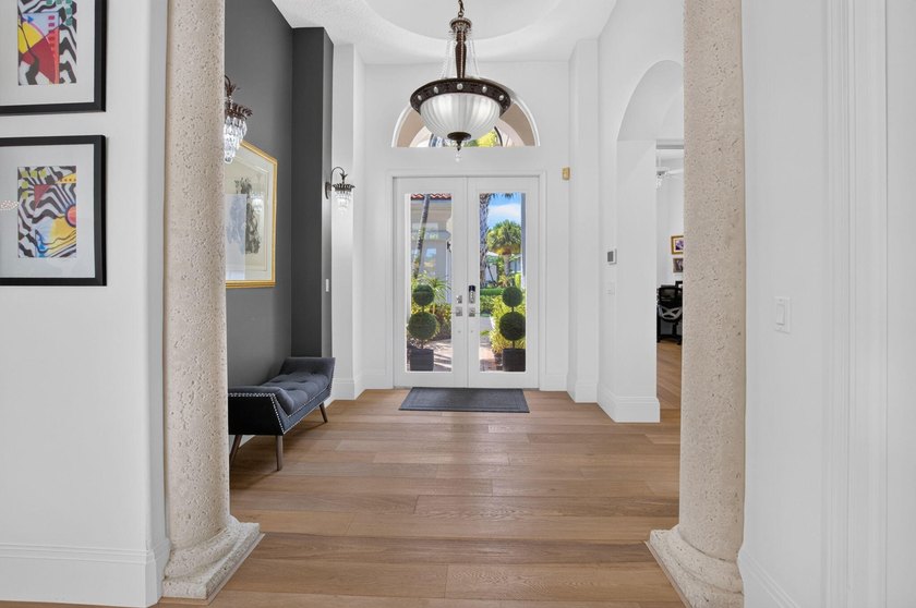 Full Golf Membership available with this beautifully updated 3Br - photo 6