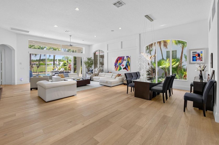 Full Golf Membership available with this beautifully updated 3Br - photo 9