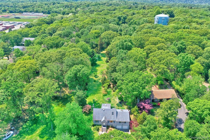 Priced To Sell! Immaculate and charming expanded Cape set on 1.5 - photo 31