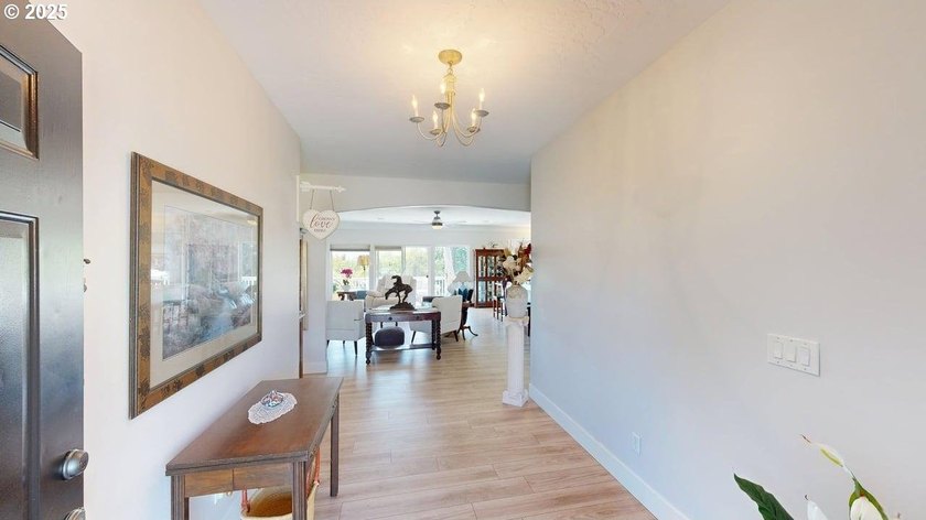 Spacious 4-bedroom, 3.5 bath residence with a rare 4-car garage - photo 4