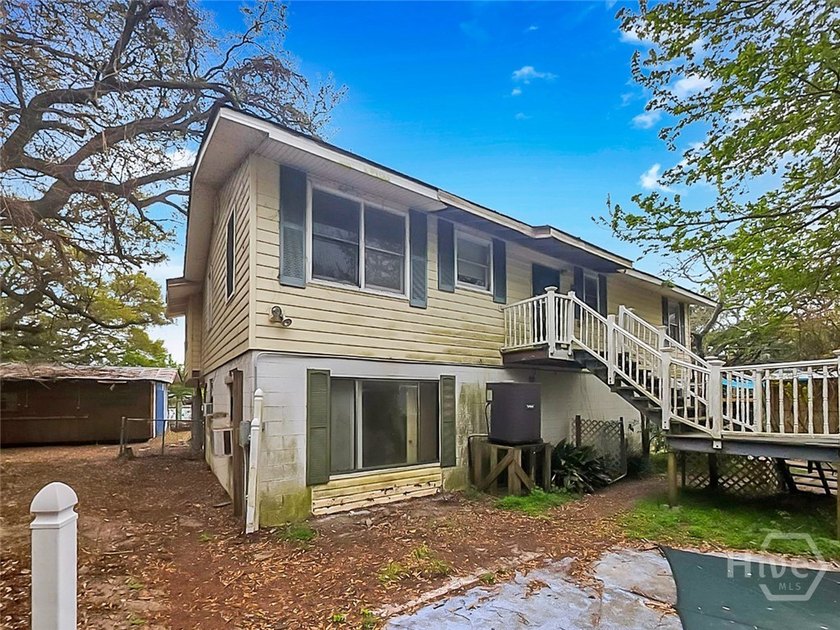 Welcome to a rare Tybee opportunity with deep water access, a - photo 3