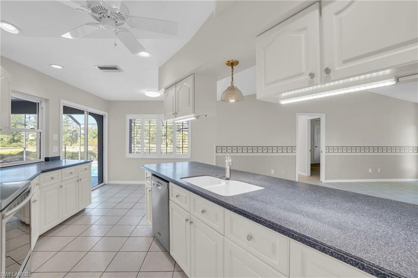 RARE OPPORTUNITY for a beautiful POOL HOME on 0.68 ACRES in Deep - photo 17