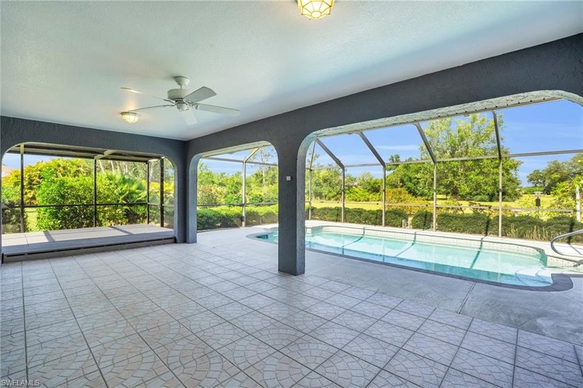 RARE OPPORTUNITY for a beautiful POOL HOME on 0.68 ACRES in Deep - photo 33