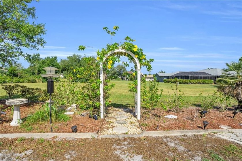 RARE OPPORTUNITY for a beautiful POOL HOME on 0.68 ACRES in Deep - photo 40