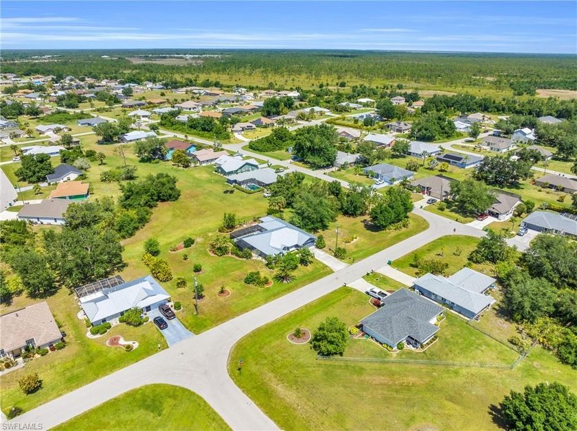 RARE OPPORTUNITY for a beautiful POOL HOME on 0.68 ACRES in Deep - photo 44
