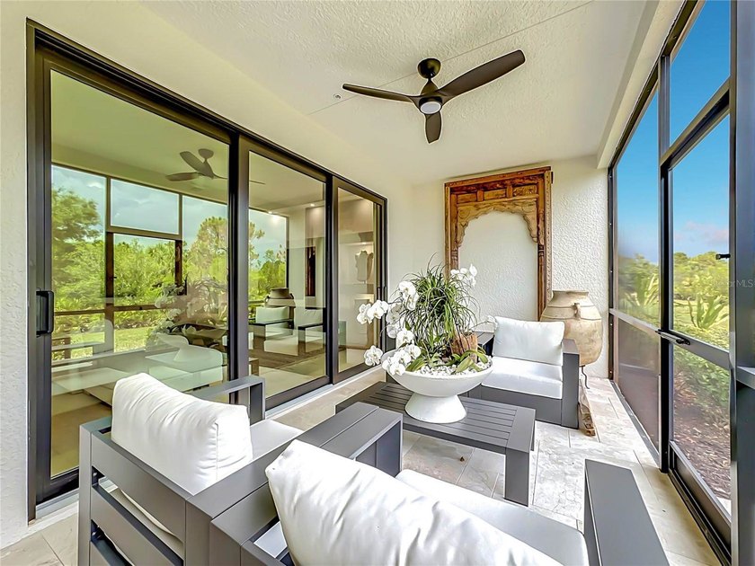 Quiet Luxury, Exceptionally Curated. Welcome to a home where - photo 22