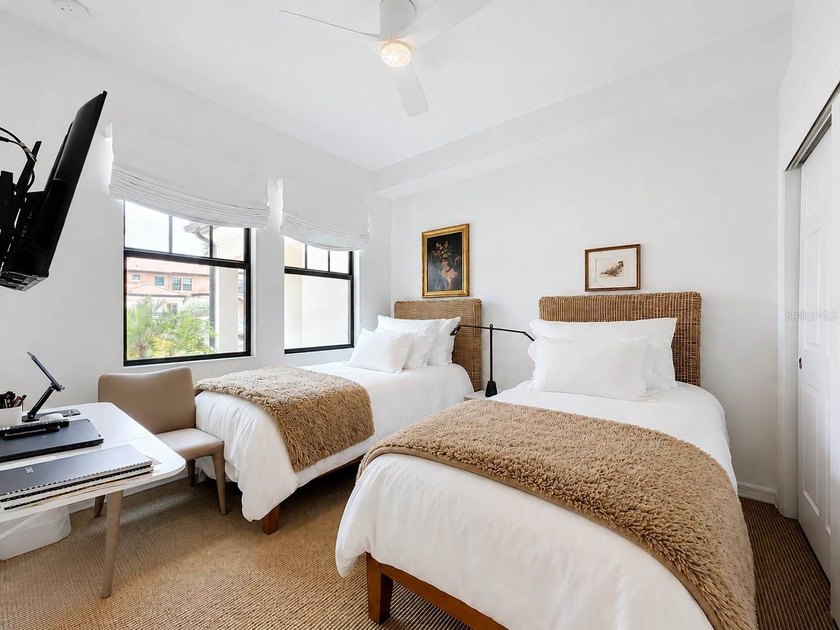 Quiet Luxury, Exceptionally Curated. Welcome to a home where - photo 39