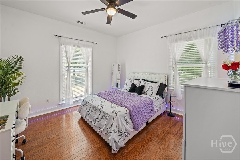 Welcome to this stunning full brick 4-bedroom, 3.5-bath home in - photo 44