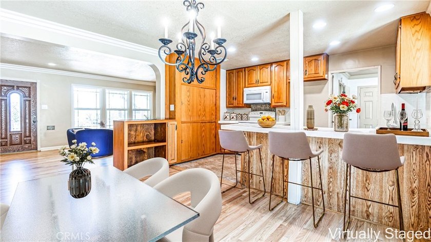 Welcome to prestigious 5449 E. Fairbrook St, Long Beach, CA - photo 6