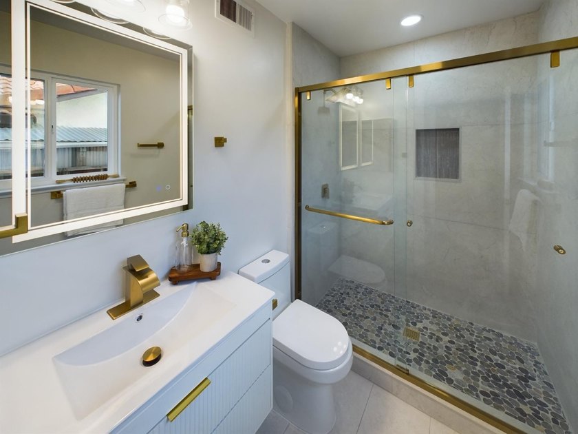 Incredible Newly Remodeled Home in an Easy Commute Location! You - photo 10