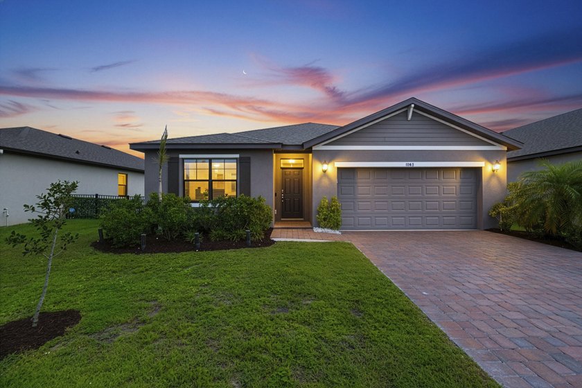 Discover WATERFRONT living in Cypress Bay Preserve! BUILT IN - photo 4