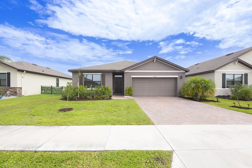 Discover WATERFRONT living in Cypress Bay Preserve! BUILT IN - photo 8