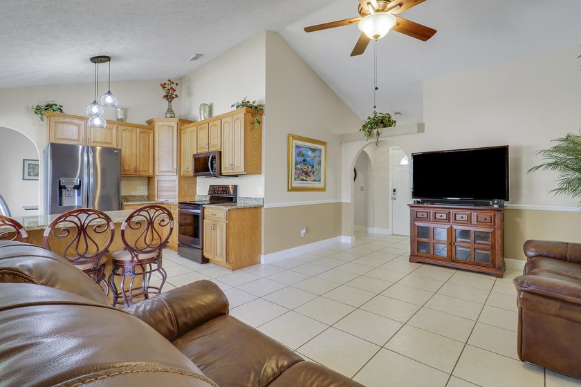 Must see to Believe!! Upgraded 3/2/2 with screened in pool, 2025 - photo 6