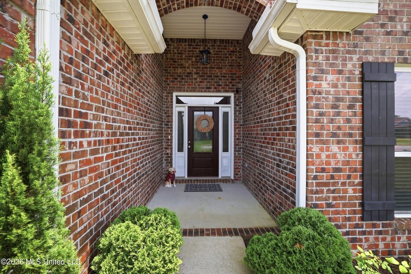 This home has it all! Featuring a spacious open floor plan, this - photo 6