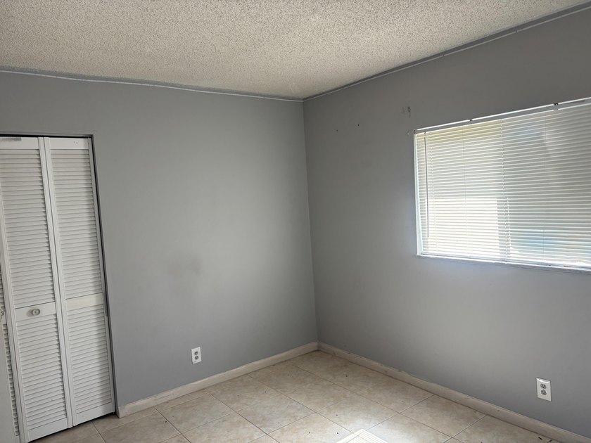 1250 SW 5TH Terrace - photo 2