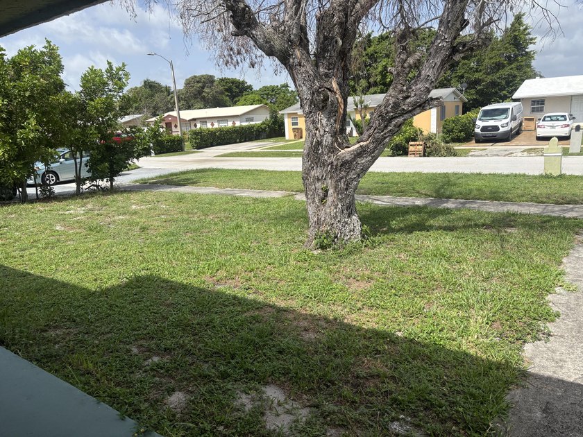 1250 SW 5TH Terrace - photo 5