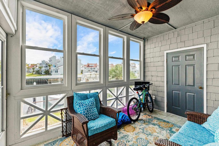Stunning 3-bedroom, 2.5-bathroom home in Mariners Point is - photo 18