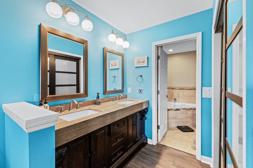 Stunning 3-bedroom, 2.5-bathroom home in Mariners Point is - photo 28