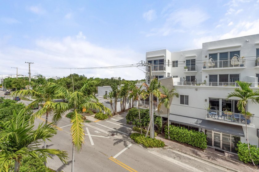 Experience the best of Delray Beach in this one-of-a-kind fully - photo 29
