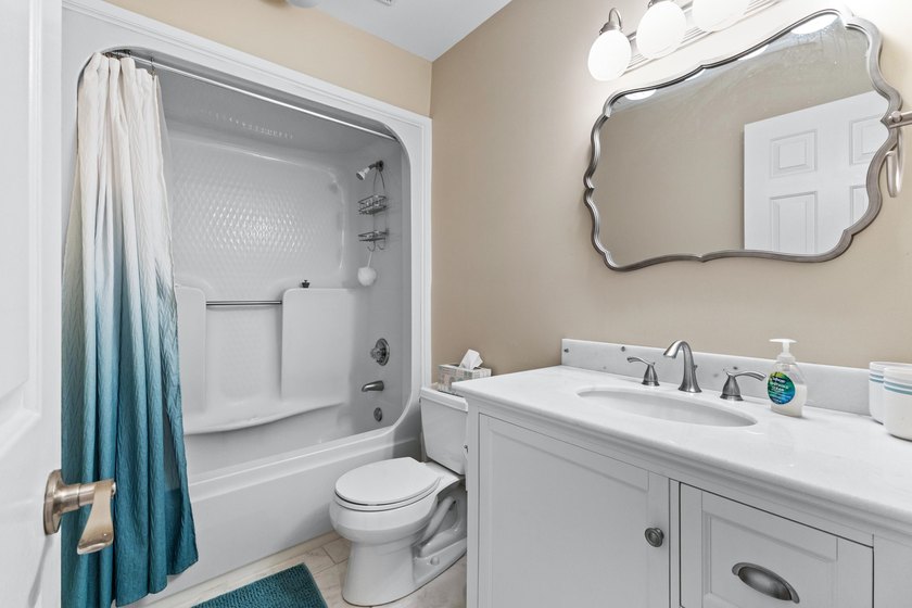 Stunning 3-bedroom, 2.5-bathroom home in Mariners Point is - photo 33