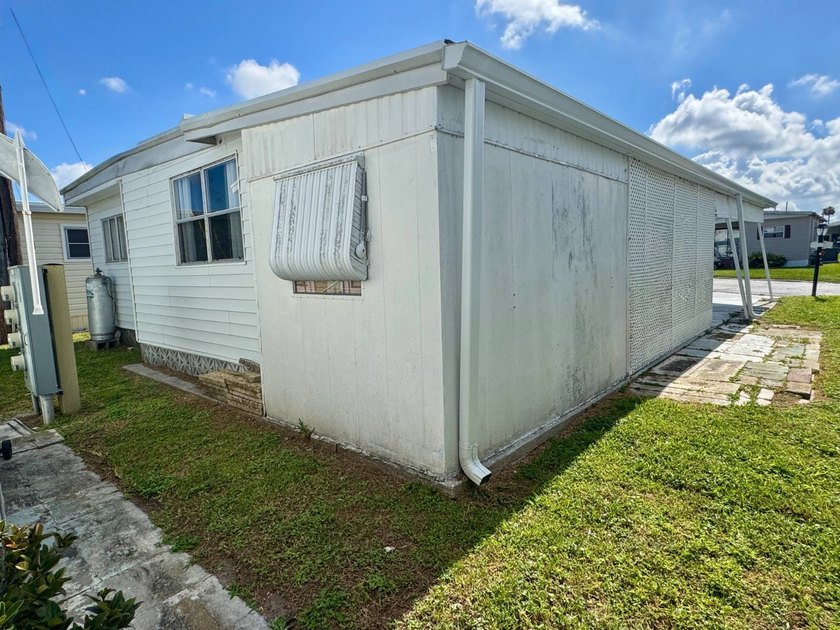 PRICE JUST REDUCED! Charming Updated Mobile Home with Expansion - photo 34
