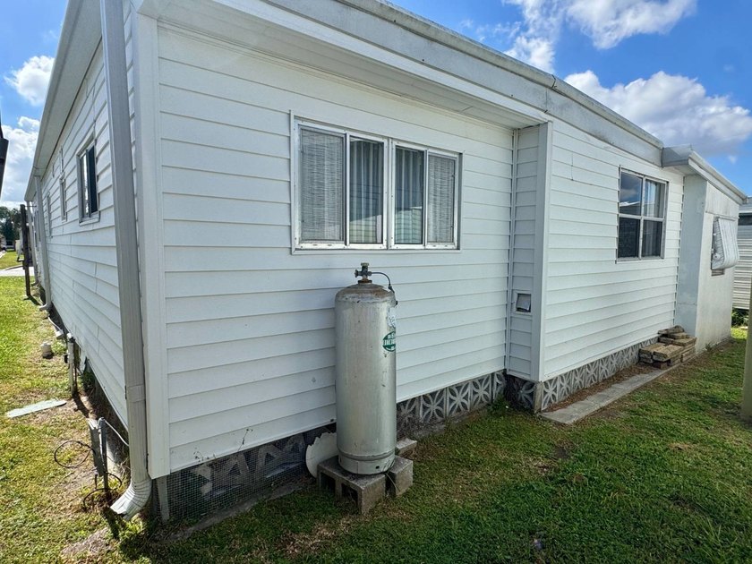 PRICE JUST REDUCED! Charming Updated Mobile Home with Expansion - photo 35