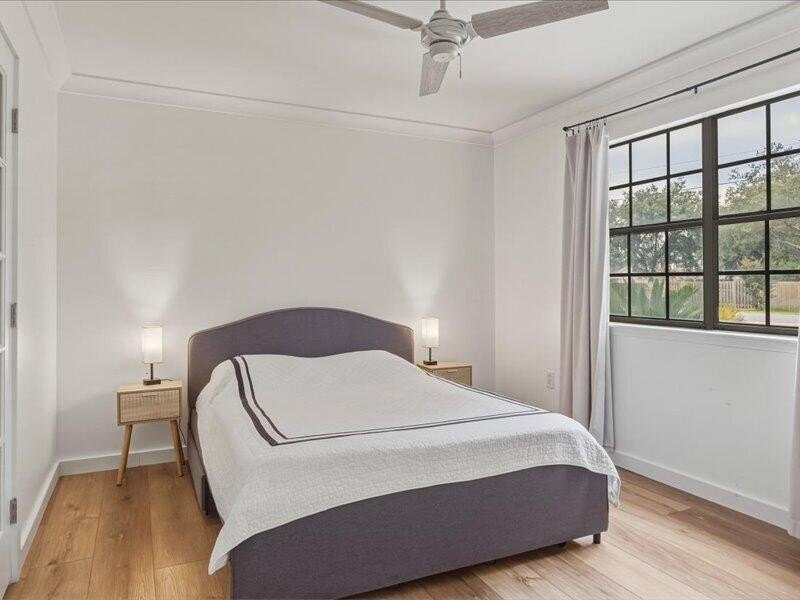 Beautifully updated 3-bedroom, 2-bath home situated on a - photo 17