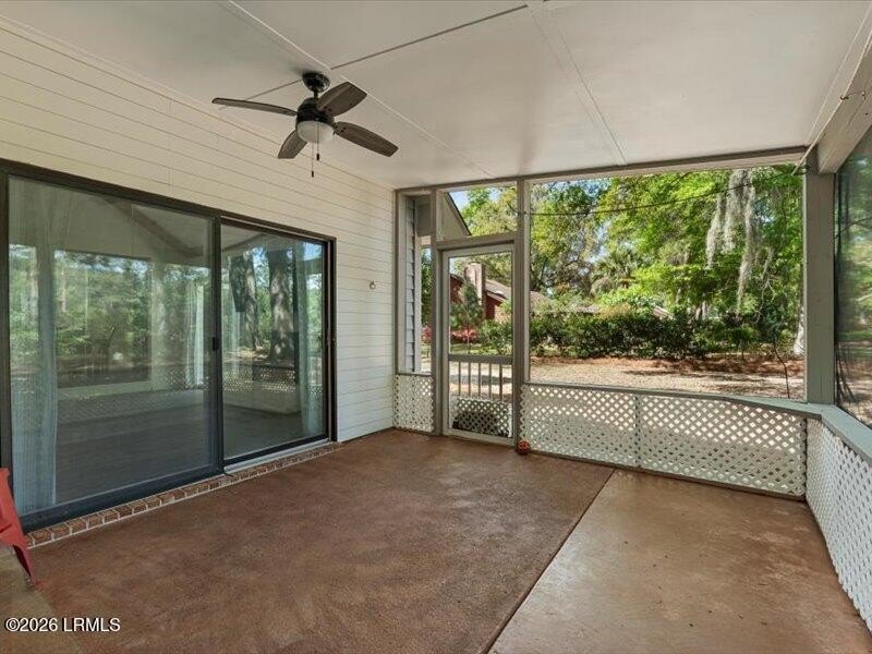 Experience the perfect blend of modern comfort and Lowcountry - photo 22