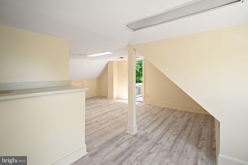 Standalone Professional Building with Private Parking in - photo 16