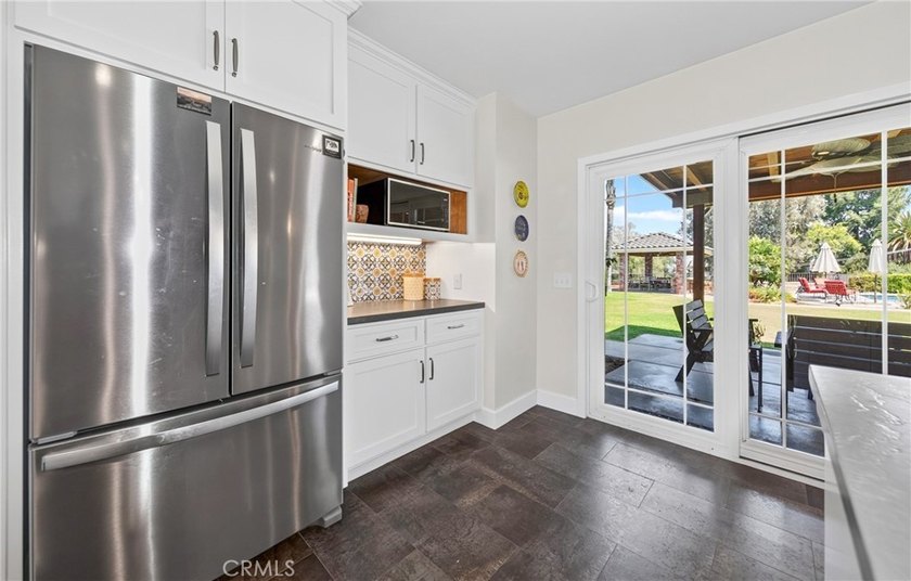 645 Los Altos - photo 13