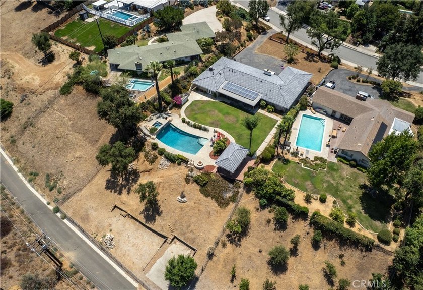 645 Los Altos - photo 43