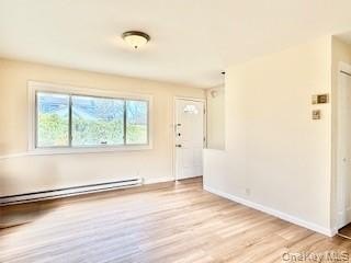 Charming Cape!!! New Kitchen, Fresh Paint, New Flooring, New - photo 11